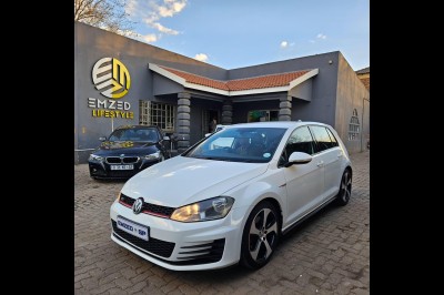 BUY VOLKSWAGEN GOLF 7 2014 GOLF VII GTI 2.0 TSI, Motor Trader