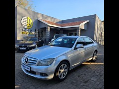BUY MERCEDES-BENZ C CLASS ESTATE 2007 C200K ESTATE CLASSIC A/T, Motor Trader