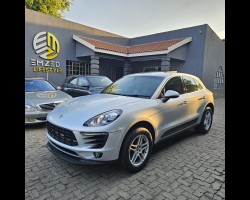 2015 Porsche Macan